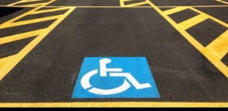 Torino, aumentano le sanzioni per i parcheggi ai disabili: quasi 7000 nel 2024